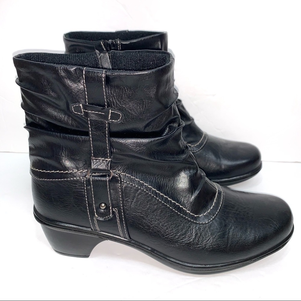 Jasmin women’s low heeled ankle boots 8.5 wide